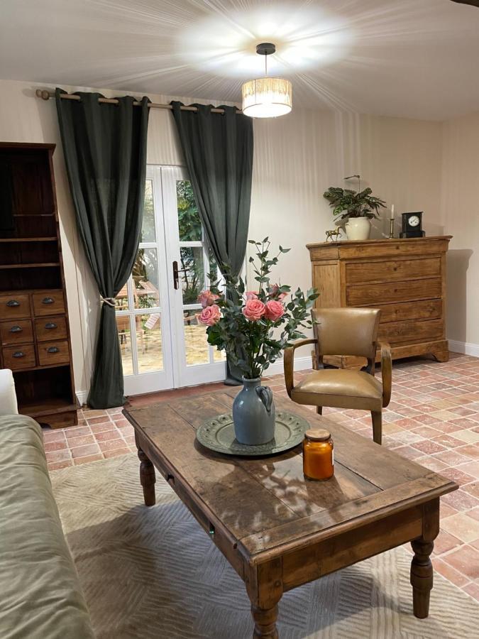 Gite Du Fournil « Chez Nicole » Ully-Saint-Georges ภายนอก รูปภาพ
