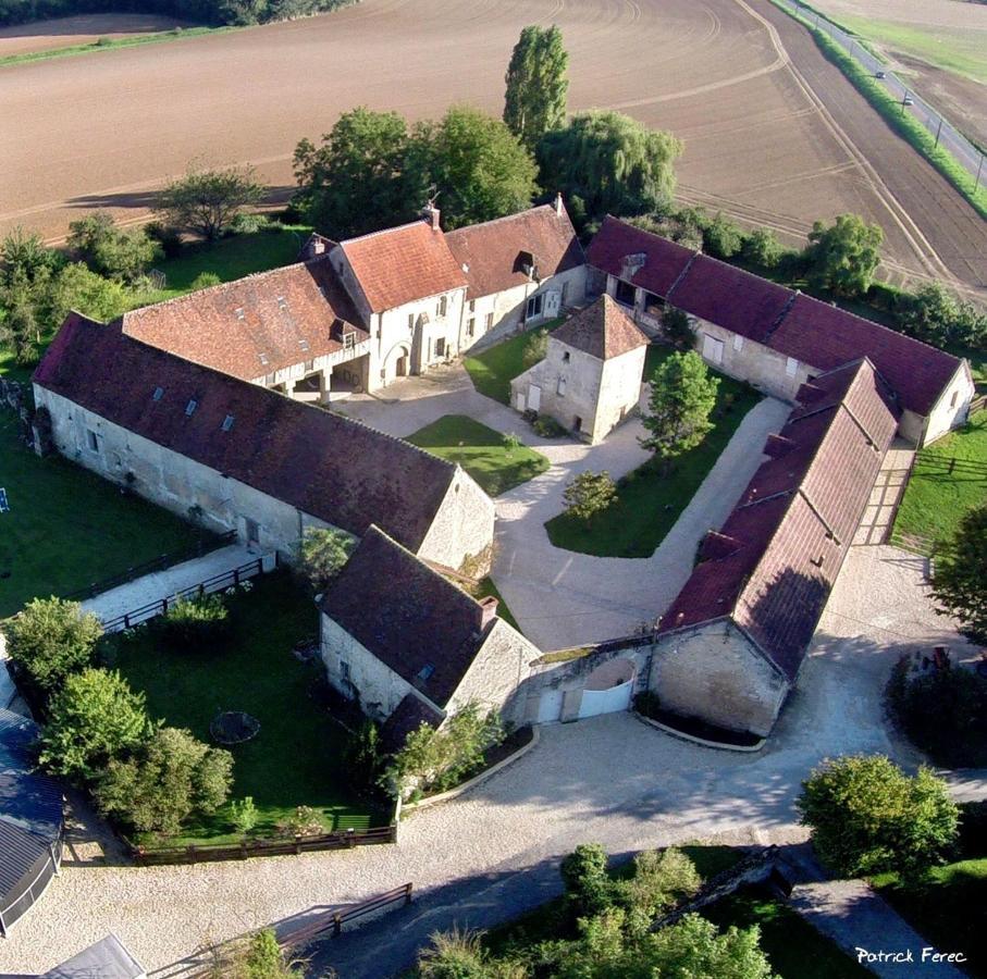 Gite Du Fournil « Chez Nicole » Ully-Saint-Georges ภายนอก รูปภาพ